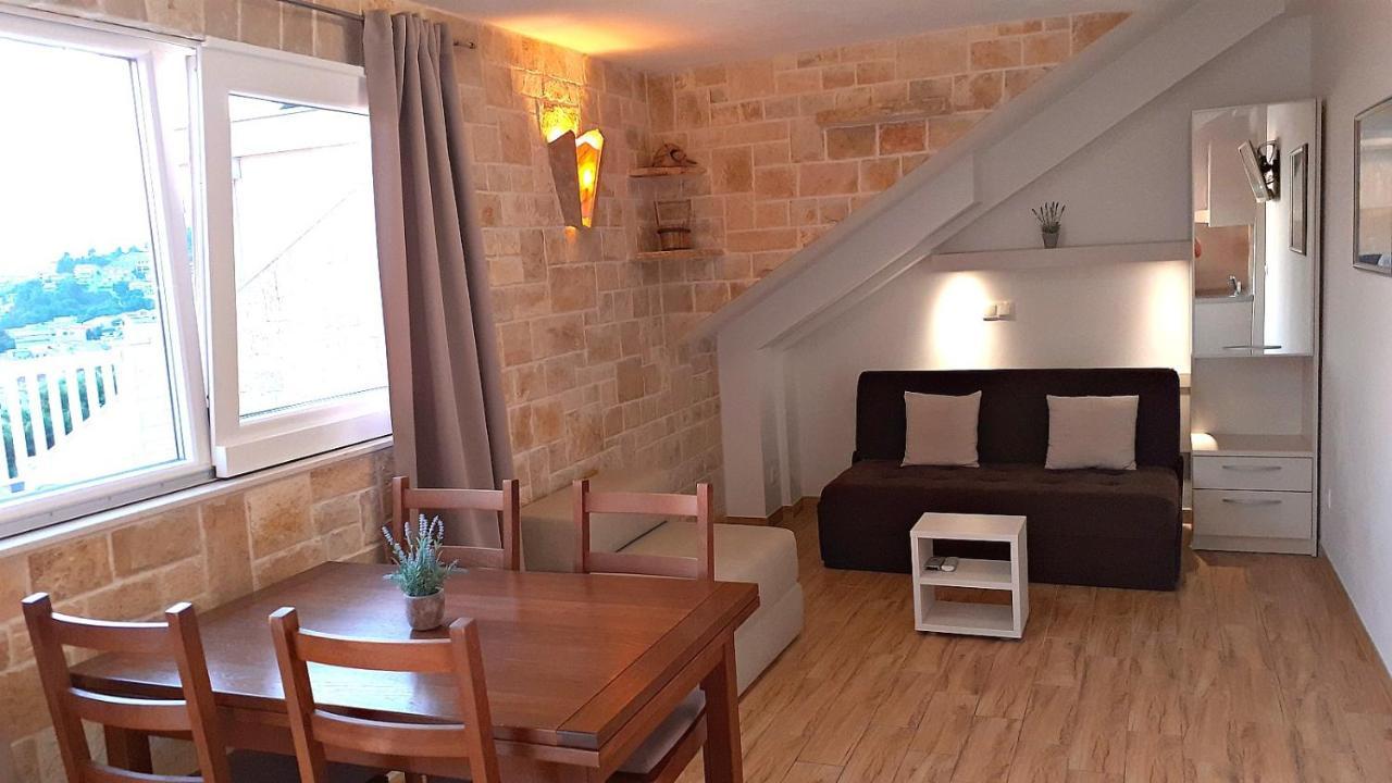 Apartments Villa Bonaca Baška Voda Стая снимка