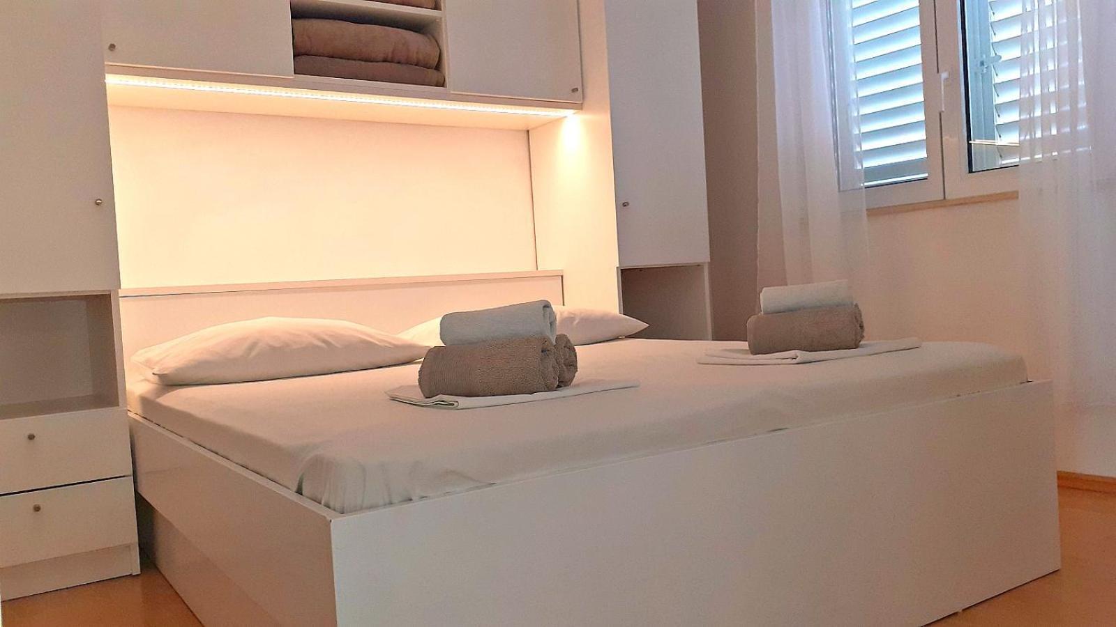 Apartments Villa Bonaca Baška Voda Екстериор снимка