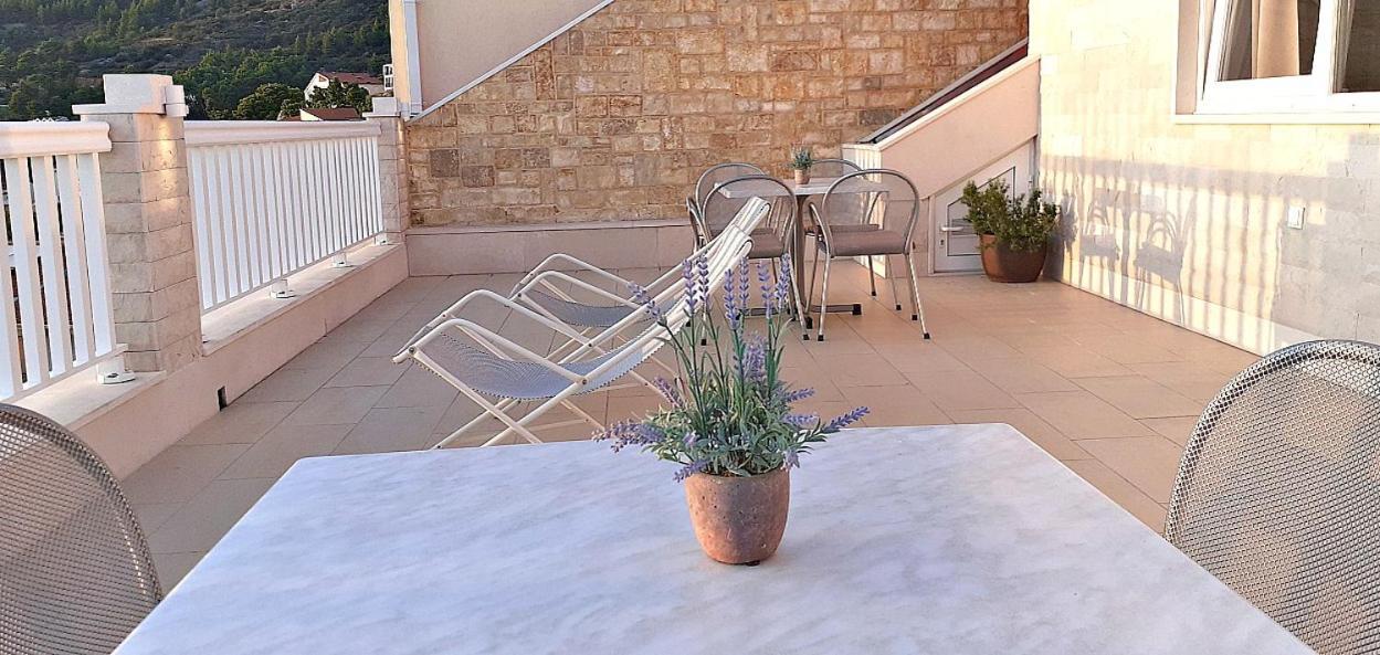Apartments Villa Bonaca Baška Voda Стая снимка