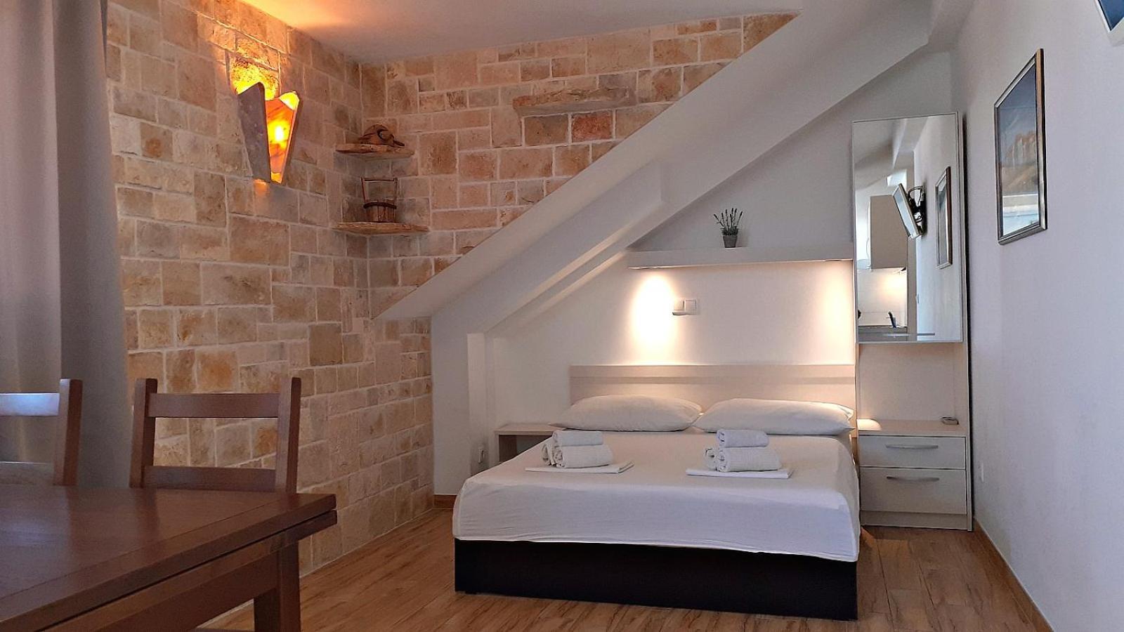 Apartments Villa Bonaca Baška Voda Стая снимка