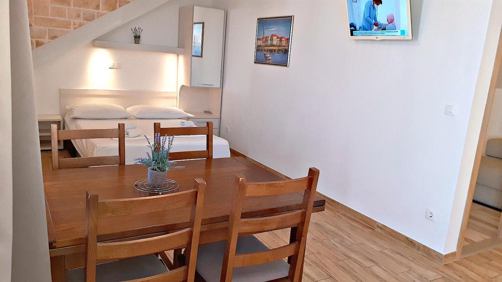 Apartments Villa Bonaca Baška Voda Стая снимка